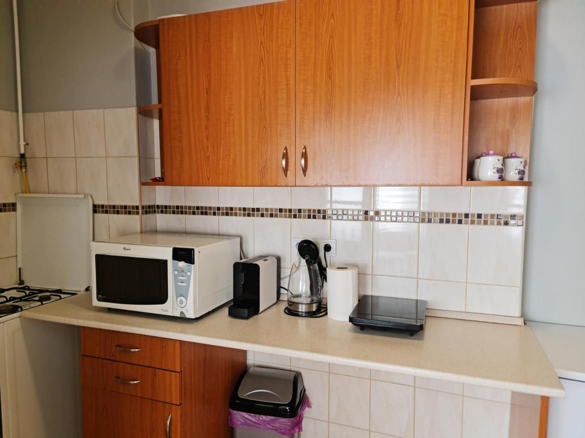 Huerrem Apartman Eger Exterior photo